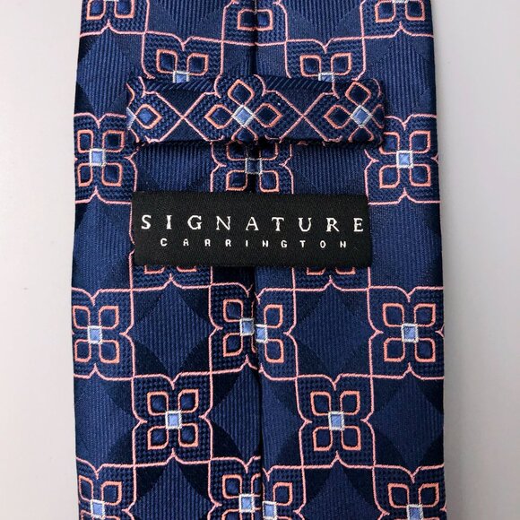 XL Big & Tall 100% Silk Floral Neck Tie in Navy with Pink Accents (Like New) - Picture 5 of 7